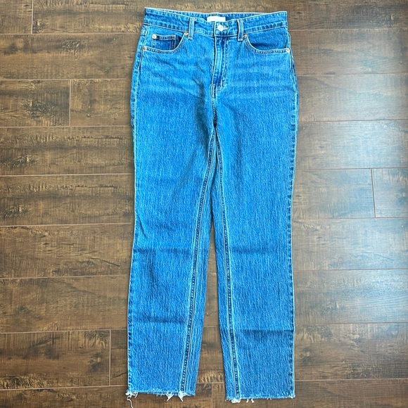 H&M // Slim High Ankle Jeans // US 8 - Picture 1 of 8